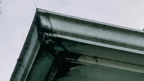 BlueSprings_Location_damaged_property_problem