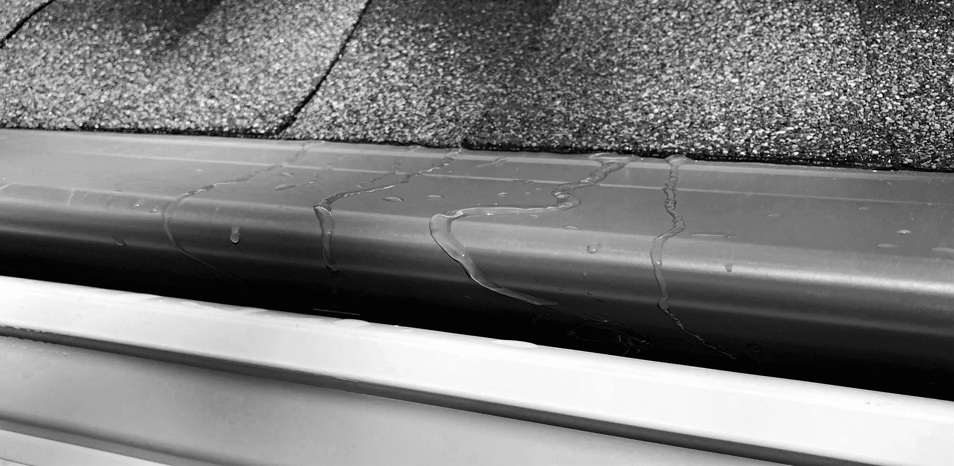Advantage_Gutter_guard_close_up_surface_tension